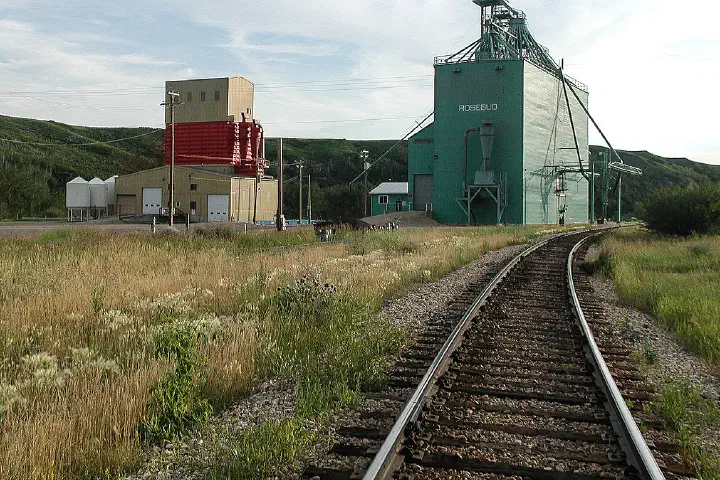 Canadian National Railway (CN) tracks leading to Rosebud Alberta Grain Elevator on July 19, 2003
