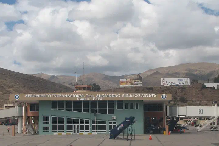 Alejandro Velasco Astete International Airport - Terminal building seen from runway