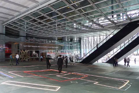 HSBC Main Building GF Plaza