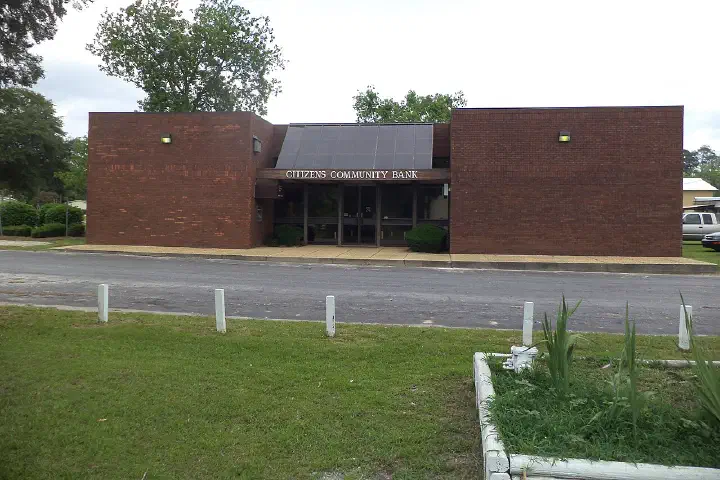 Citizens Community Bank, 130 Main St, Morven, Brooks County, Georgia