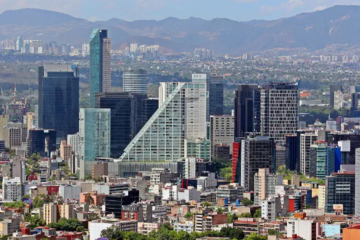 Buildings on Paseo de la Reforma in Colonia Cuauhtémoc and Colonia Juarez in Mexico City, Mexico