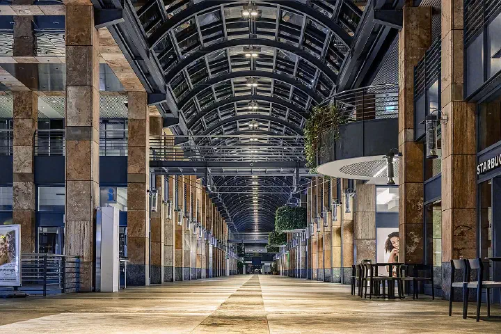 Shopping Mall Metalli in Zug, Switzerland