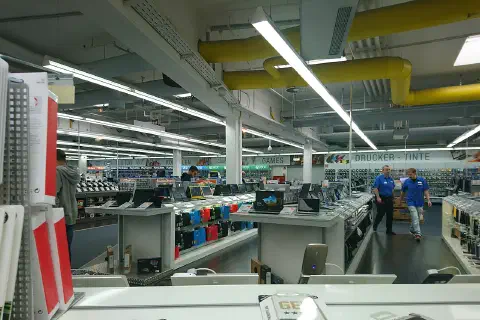 Unknown electronics store in Germany
