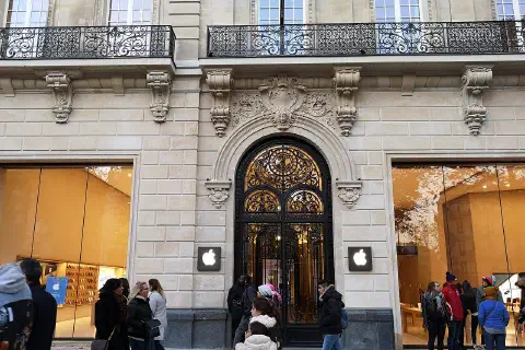 Immeuble, 114 avenue des Champs-Élysées, Paris