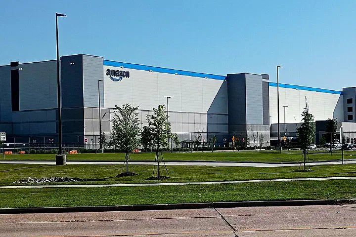 9001 Cortana Place, Baton Rouge Louisiana