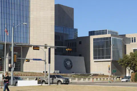 Federal Reserve Bank Building, Dallas, Texas, U.S.A., seen from Klyde Warren Park