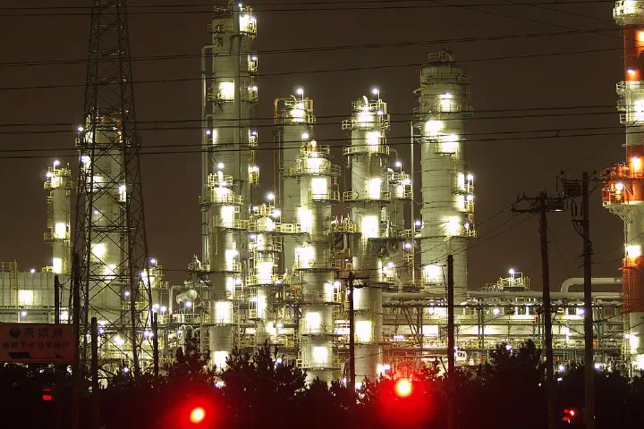 Kashima oil refinery , Kamisu