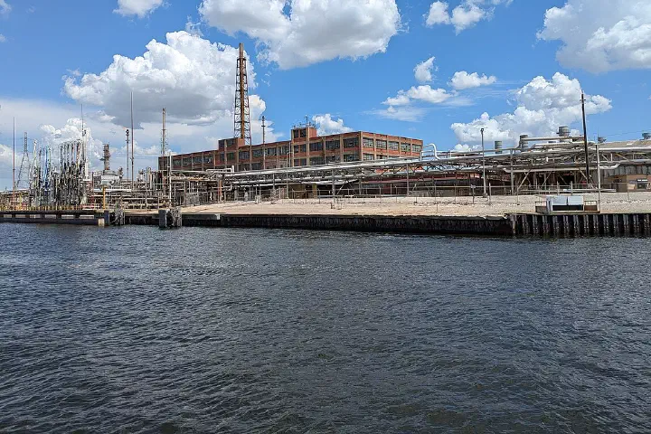 LyondellBasell Houston Refinery - view from the Houston Ship Channel
