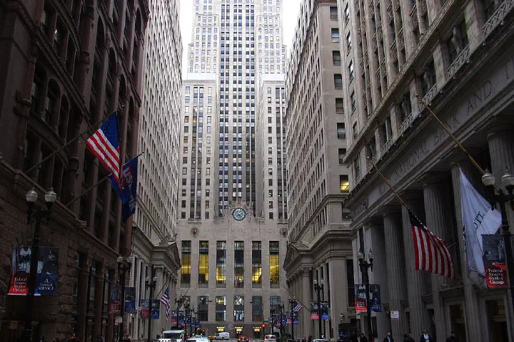 The Chicago Board of Trade Building is a skyscraper located in Chicago, Illinois, United States